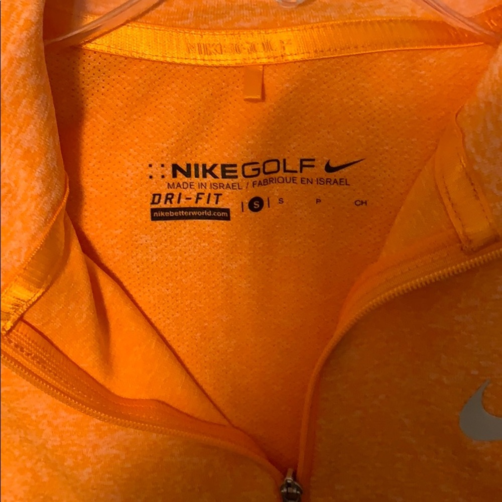 Nike pull over! - Picture 2 of 2